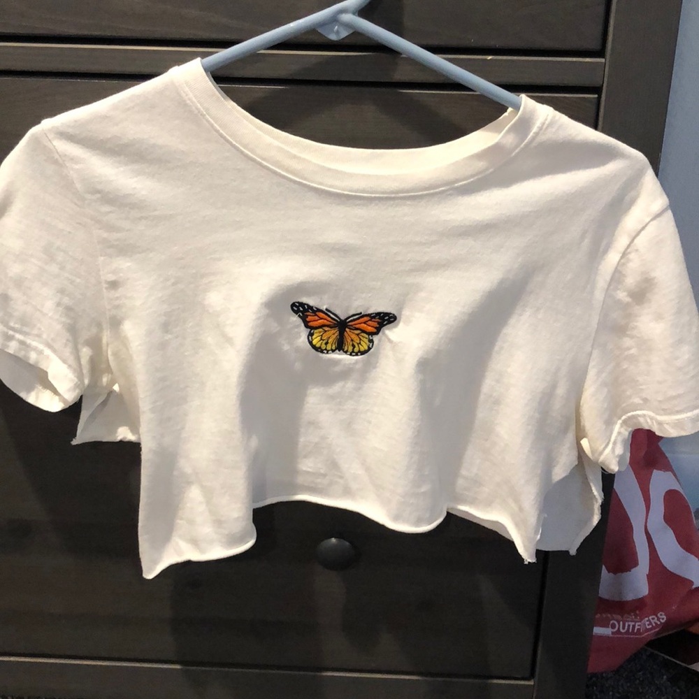 Butterfly crop shirt